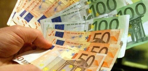 ECONOMIA: Non sara’ piu’ possibile pagare stipendi in contanti