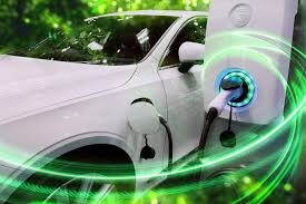 Auto elettriche, crollano le vendite. Bonora (Forum Automotive): “Decide il mercato, non la politica”